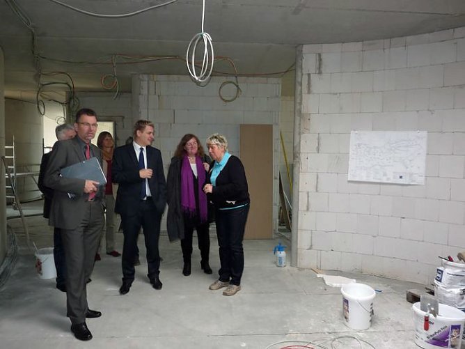 Wippergärtchen besucht (Foto: Karl-Heinz Herrmann) Wippergärtchen besucht (Foto: Karl-Heinz Herrmann)