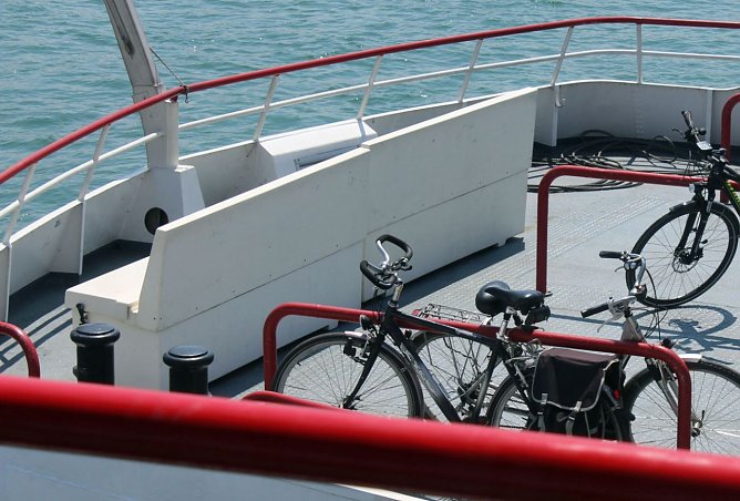 Radfahrer bleiben auf dem Kyffhäuser weiter im Abseits? (Foto: Karl-Heinz Herrmann) Radfahrer bleiben auf dem Kyffhäuser weiter im Abseits? (Foto: Karl-Heinz Herrmann)