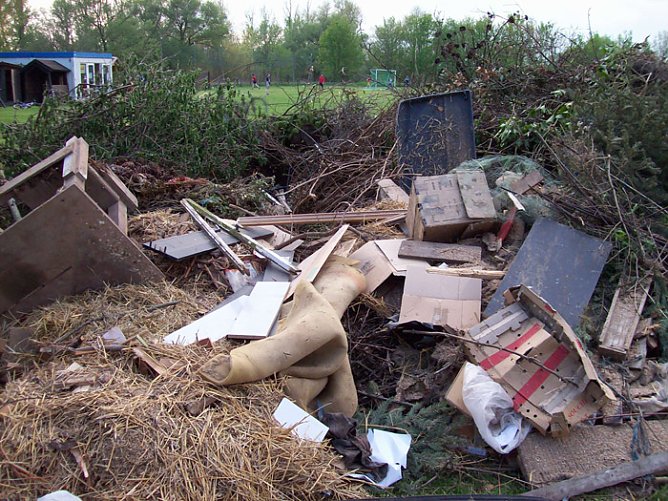 Auf dem Sportplatz Gorsleben (Foto: Erik May) Auf dem Sportplatz Gorsleben (Foto: Erik May)
