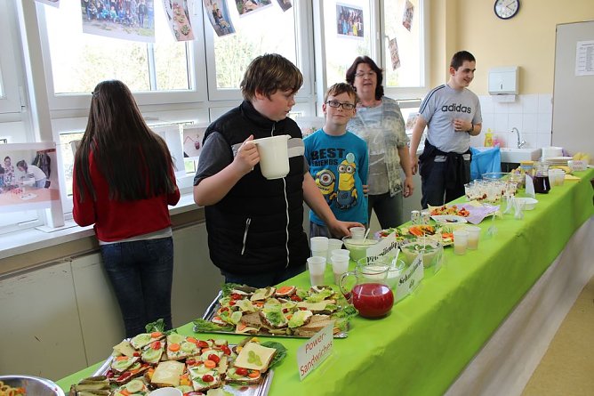 Ein großartiges Schulfest (Foto: Karl-Heinz Herrmann) Ein großartiges Schulfest (Foto: Karl-Heinz Herrmann)