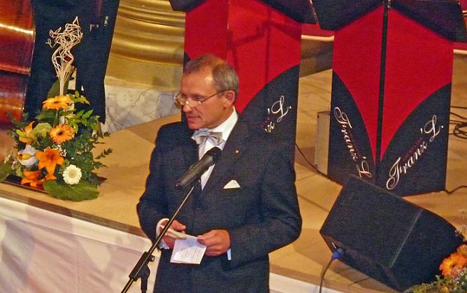 Sommernachtsball Sondershausen (Foto: Karl-Heinz Herrmann) Sommernachtsball Sondershausen (Foto: Karl-Heinz Herrmann)