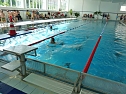 Spannende Schwimmduelle (Foto: Karl-Heinz Herrmann)