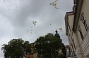 Ballons f&uuml;r den Frieden (Foto: Karl-Heinz Herrmann)