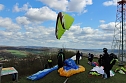 Geduld fürs Gleitschirmfliegen (Foto: Karl-Heinz Herrmann) Geduld fürs Gleitschirmfliegen (Foto: Karl-Heinz Herrmann)