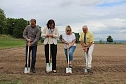 Spatenstich f&uuml;r den Sportplatz (Foto: Karl-Heinz Herrmann)