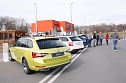 Ab ins Gel&auml;nde: Autohaus-Peter-Gruppe lud zum Aktionstag ins Autodrom (Foto: H. Fischer/AHP)