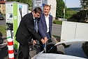E-Mobilität in Sondershausen - Schnell mal Strom tanken? (Foto: Karl-Heinz Herrmann) E-Mobilität in Sondershausen - Schnell mal Strom tanken? (Foto: Karl-Heinz Herrmann)