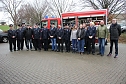 Feuerwehrfahrzeuge übergeben (Foto: Karl-Heinz Herrmann) Feuerwehrfahrzeuge übergeben (Foto: Karl-Heinz Herrmann)