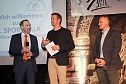 Zwei bemerkenswerte Höhepunkte bei der Sportgala (Foto: Karl-Heinz Herrmann) Zwei bemerkenswerte Höhepunkte bei der Sportgala (Foto: Karl-Heinz Herrmann)