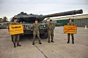 Panzerkompanie in Bad Frankenhausen verabschiedet (Foto: Karl-Heinz Herrmann) Panzerkompanie in Bad Frankenhausen verabschiedet (Foto: Karl-Heinz Herrmann)