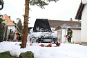 Zwei Fahrzeuge ausgebrannt (Foto: S. Dietzel) Zwei Fahrzeuge ausgebrannt (Foto: S. Dietzel)