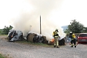 Heuballen in Sondershausen in Flammen (Foto: S.Dietzel) Heuballen in Sondershausen in Flammen (Foto: S.Dietzel)