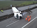 Sattelschlepper auf der A38 umgekippt (Foto: S.Dietzel) Sattelschlepper auf der A38 umgekippt (Foto: S.Dietzel)