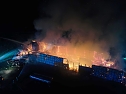 Brand in der Nacht (Foto: Pascal Winkler, Silvio Dietzel, THW Sondershausen, Feuerwehr) Brand in der Nacht (Foto: Pascal Winkler, Silvio Dietzel, THW Sondershausen, Feuerwehr)
