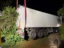 Lkw auf Abwegen im Kyffh&auml;userkreis (Foto: S. Dietzel)