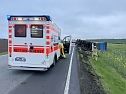 Der umgekippte LKW blockierte die B4.  (Foto: Silvio Dietzel)