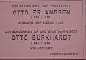 Gedenktafel enth&uuml;llt (Foto: Karl-Heinz Herrmann)