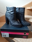 Damen Stiefelette von Buffalo,  Gr&ouml;&szlig;e 39, echtes Leder 