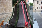 Zwei neue Bronzeglocken werden eingebaut (Foto: Karl-Heinz Herrmann)