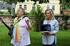 Einweihung Geweihbaum zum 40. Chorjubil&auml;um des Frankenh&auml;user Frauenchors (Foto: Eva Maria Wiegand)