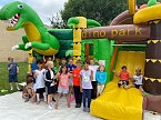 Spa&szlig; auf der H&uuml;pfburg beim Abschlussfest der Staatlichen Grundschule Hohenebra (Foto: Staatlichen Grundschule Hohenebra)