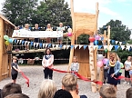 Bild: R&uuml;ckblick auf ein au&szlig;ergew&ouml;hnliches Jahr in der Grundschule &Ouml;stertal (Foto: Bianca B&ouml;hnich)