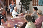 Kaffeeklatsch im Wohnbereich 4 der Volkssolidarit&auml;t in Sondershausen (Foto: T. Leipold)