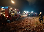 LKW-Brand auf einem Feld (Foto: S.Dietzel)
