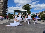 Das Tanzstudio Radeva begeistert bei Auftritten in Nordhausen und Sondershausen (Foto: Dimitar Radev) Das Tanzstudio Radeva begeistert bei Auftritten in Nordhausen und Sondershausen (Foto: Dimitar Radev)