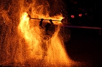 Spektakul&auml;re Feuershow von "EVENTPUPPETS" beim Mittelalterstadtfest in Bad Langensalza (Foto: Eva Maria Wiegand)