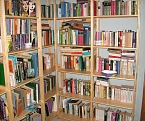Bild: Teil der Bibliothek 2 (Foto: Karl-Heinz Herrmann)