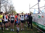 Kyffhäuserberglauf mit Rekordfeldern (Foto: Karl-Heinz Herrmann) Kyffhäuserberglauf mit Rekordfeldern (Foto: Karl-Heinz Herrmann)