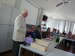 Ehrengabe f&uuml;r Heimatforscher (Foto: Karl-Heinz Herrmann)