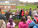 Baumpflanzung (Foto: Karl-Heinz Herrmann) Baumpflanzung (Foto: Karl-Heinz Herrmann)