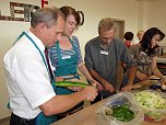 Kochen der VIPs (Foto: Karl-Heinz Herrmann)