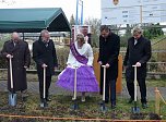 Kurparkerweiterung mit Spatenstich begonnen (Foto: Karl-Heinz Herrmann)