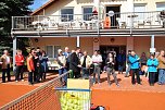 Gelungene Saisoner&ouml;ffnung (Foto: Tennisverein Blau-Wei&szlig;)