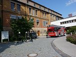 Gro&szlig;einsatz am Krankenhaus (Foto: Karl-Heinz Herrmann)