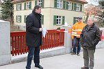 Br&uuml;cke &uuml;bergeben (Foto: Karl-Heinz Herrmann)