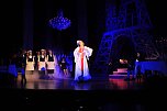 Hinter den Kulissen von Paris (Foto: Theater Nordhausen/B. Susemihl) Hinter den Kulissen von Paris (Foto: Theater Nordhausen/B. Susemihl)