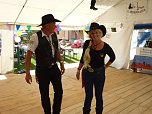 Line Dance Party in Gundersleben (Foto: Jürgen Kieper) Line Dance Party in Gundersleben (Foto: Jürgen Kieper)