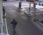 &Uuml;berfall auf Tankstelle (Foto: Polizei)