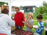 Spielenachmittag in Gartenanlage (Foto: T. Leipold)