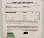 Einen Blick mehr riskiert (Foto: Karl-Heinz Herrmann)