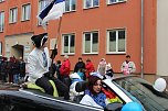N&auml;rrinnen und Narren zogen durch Sondershausen (1) (Foto: Karl-Heinz Herrmann)