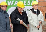 Grundsteinlegung für neues Wohn- und Geschäftshaus (Foto: Karl-Heinz Herrmann) Grundsteinlegung für neues Wohn- und Geschäftshaus (Foto: Karl-Heinz Herrmann)