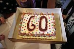 Zum 60. Spielgeräte und eine Torte (Foto: Karl-Heinz Herrmann) Zum 60. Spielgeräte und eine Torte (Foto: Karl-Heinz Herrmann)