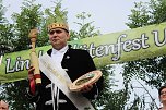 Laubk&ouml;nig gekr&ouml;nt - Geheimnis der Hofdamen gel&uuml;ftet! (Foto: Karl-Heinz Herrmann)