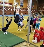 Weihnachtsturnen wird "erwachsen" (Foto: Karl-Heinz Herrmann)