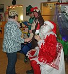 Hase Hops im Weihnachtsstress (Foto: Karl-Heinz Herrmann) Hase Hops im Weihnachtsstress (Foto: Karl-Heinz Herrmann)